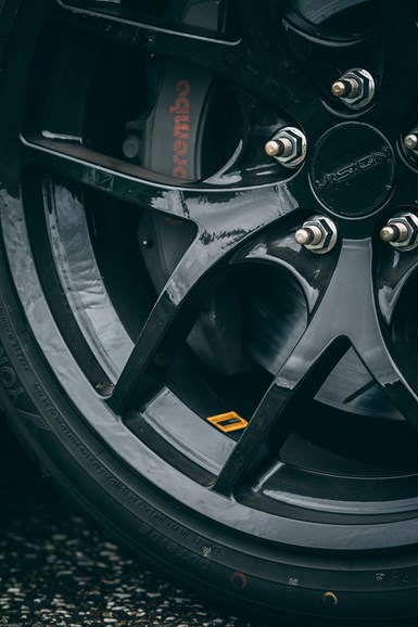 vision composite wheels close-up